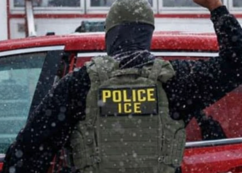 "Get Out!" Chants Fill Minneapolis Air as Crowd Braves Deep Freeze for ICE