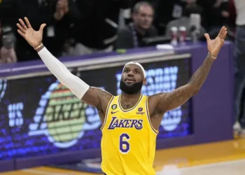 LeBron James’ 21-Year All-Star Starting Streak Ends