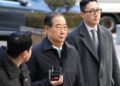 A South Korean court delivered a judgment to the nation on Wednesday, sentencing former Prime Minister Han Duck-soo to 23 years in prison