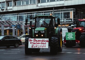 Farmers Protest as EU Opens Door to Mercosur Goods