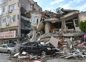 Mexico Shakes: 6.3 Quake Hits South