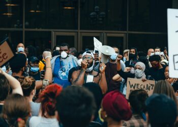New Shooting Fuels Wave of Chaos and Protests in Minneapolis
