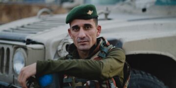 Iraqi Army Gains Full Control as U.S. Forces Exit