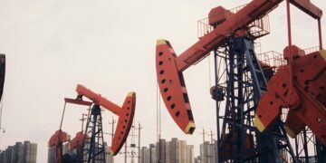 Markets Rattle as Trump Seizes Venezuela’s Oil State