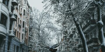 Ukraine Faces Darkest Winter as Russia Targets Power