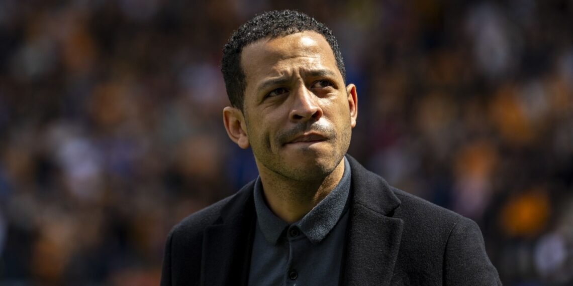 Chelsea's boss Rosenior keeps the door open on Garnacho Exit Amid Struggles