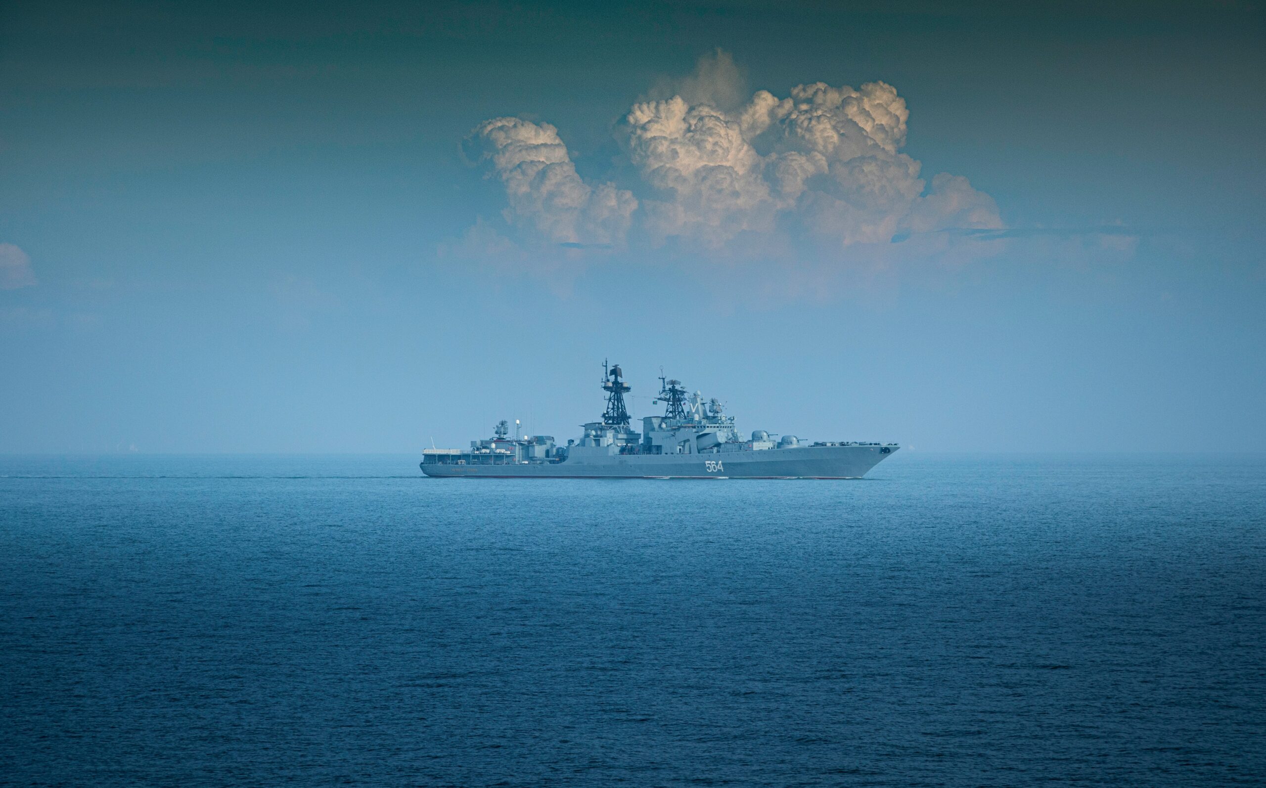 UK Deploys Warships to Arctic as Trump's Greenland Threats Loom