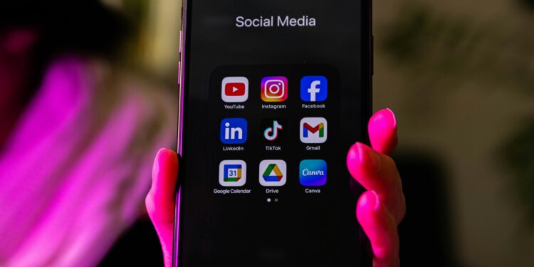 Germany Bans Kids from Instagram and TikTok