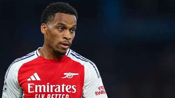 Timber:​‍​‌‍​‍‌ EFL Cup Victory Could Be a Start of Arsenal's Trophy Hunt