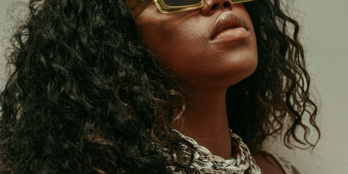 10 Ways to Treat Puffy Eyes (Without Hiding Behind Sunglasses)