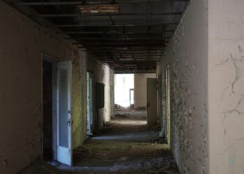 Ukraine Villages Empty as Russia Moves Closer