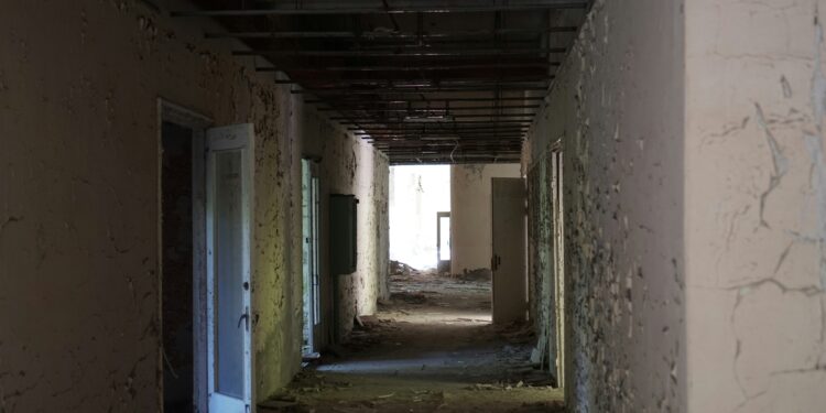 Ukraine Villages Empty as Russia Moves Closer