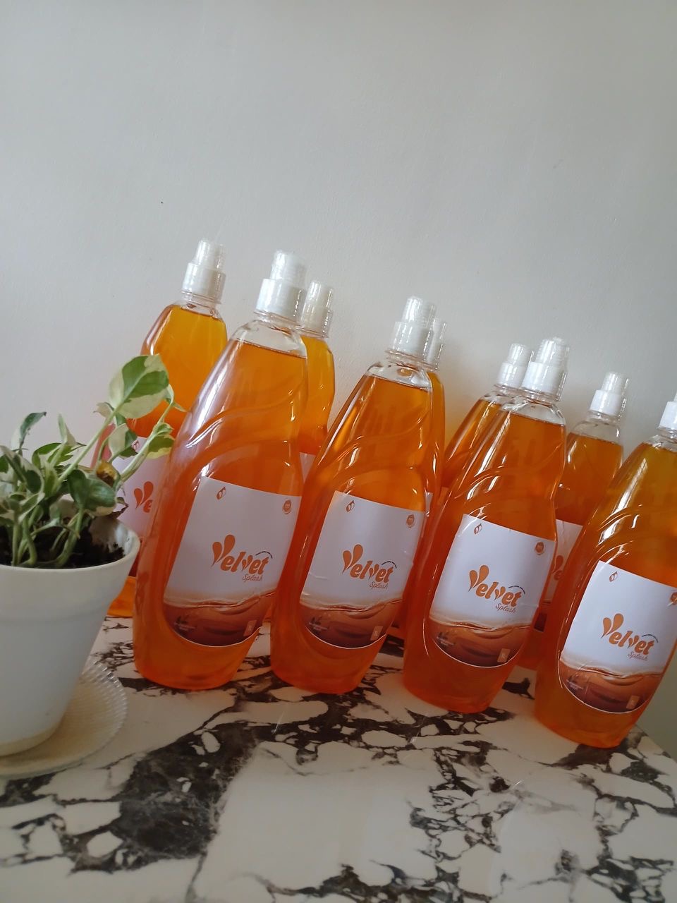 Esther Ita’s Velvet Splash Offers Multipurpose Liquid Soap With Signature Fragrance