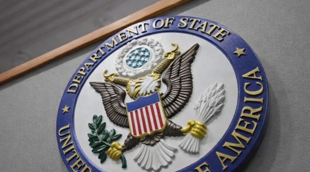 Lawmakers Blast State Department for Refusing to Help Americans Flee Mideast