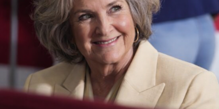 Trump's Top Aide Susie Wiles Diagnosed With Breast Cancer, Vows to Keep Working