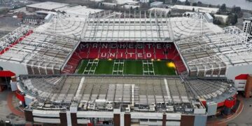 Manchester United Set to Privately Fund New Old Trafford Despite Debt Issues
