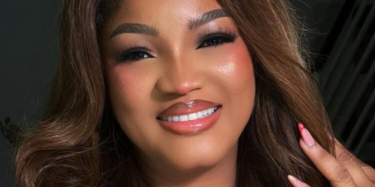 Omotola Snubs Presenter Over Introduction Request At Miss Nigeria Dinner