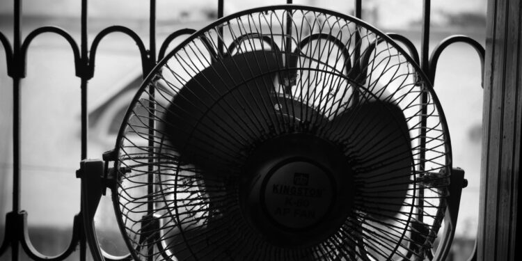 A Nigerian’s Guide to Beating the Scorching Heat