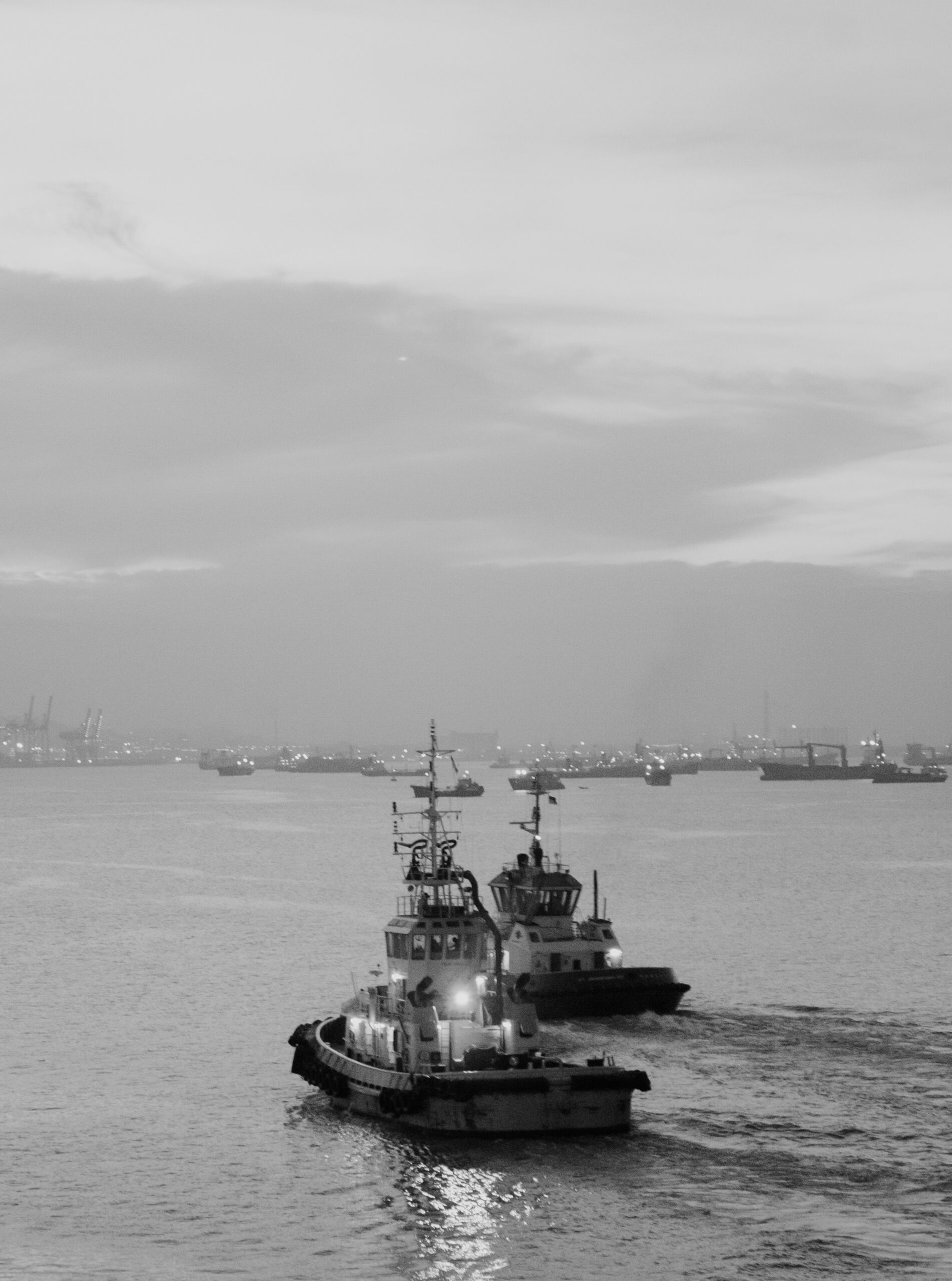 Three Ships Hit by Projectiles in Strait of Hormuz as Iran Intensifies Attacks