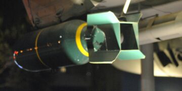 Trump Administration Bypasses Congress to Rush 20,000 Bombs to Israel