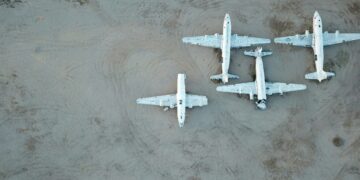 Shaheds Over Dubai: How Iran's Kamikaze Drones Are Paralyzing the Gulf