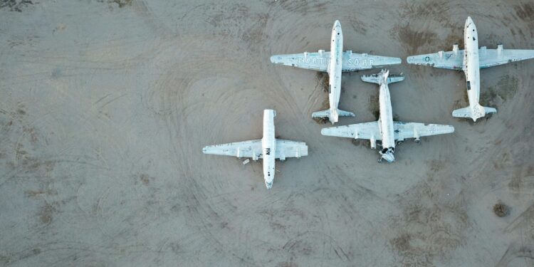 Shaheds Over Dubai: How Iran's Kamikaze Drones Are Paralyzing the Gulf