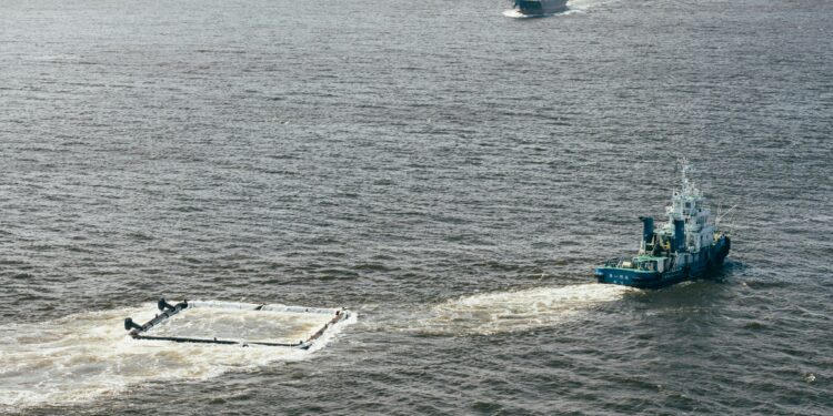 Three Ships Hit by Projectiles in Strait of Hormuz as Iran Intensifies Attacks