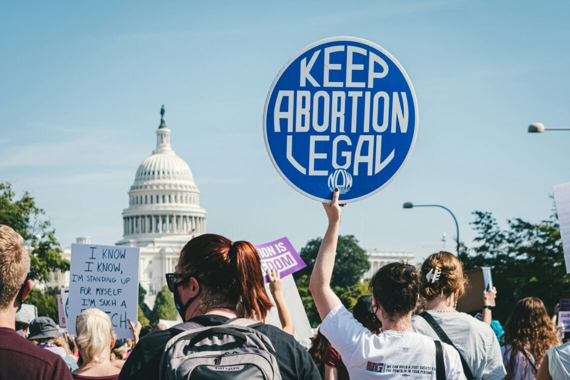 Tennessee Woman Joins Lawsuit After Being Denied Life-Saving Abortion