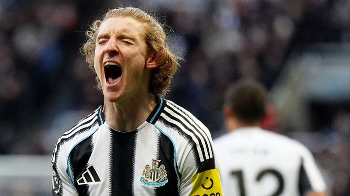 Anthony Gordon Set for Barcelona Medical After Newcastle Agree £69.3m Deal