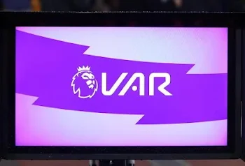 Schmeichel enraged by 'pathetic' VAR ruling disallowing West Ham goal against Arsenal