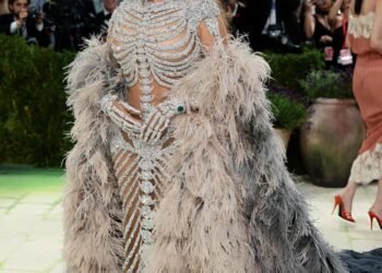 After 10 Years, Beyoncé Returns To Met Gala With Jay-Z, Blue Ivy