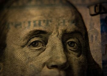 Trump Wants His Face on a $250 Bill. The Problem Is, It's Illegal
