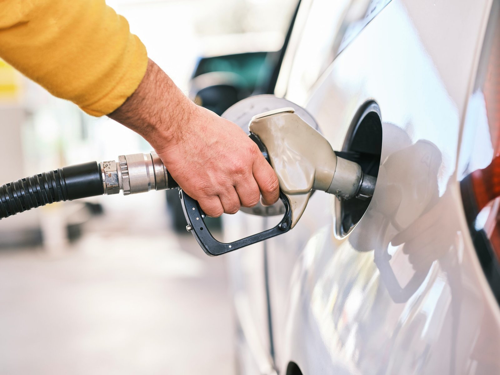 Trump Administration Weighs Gas Tax Suspension