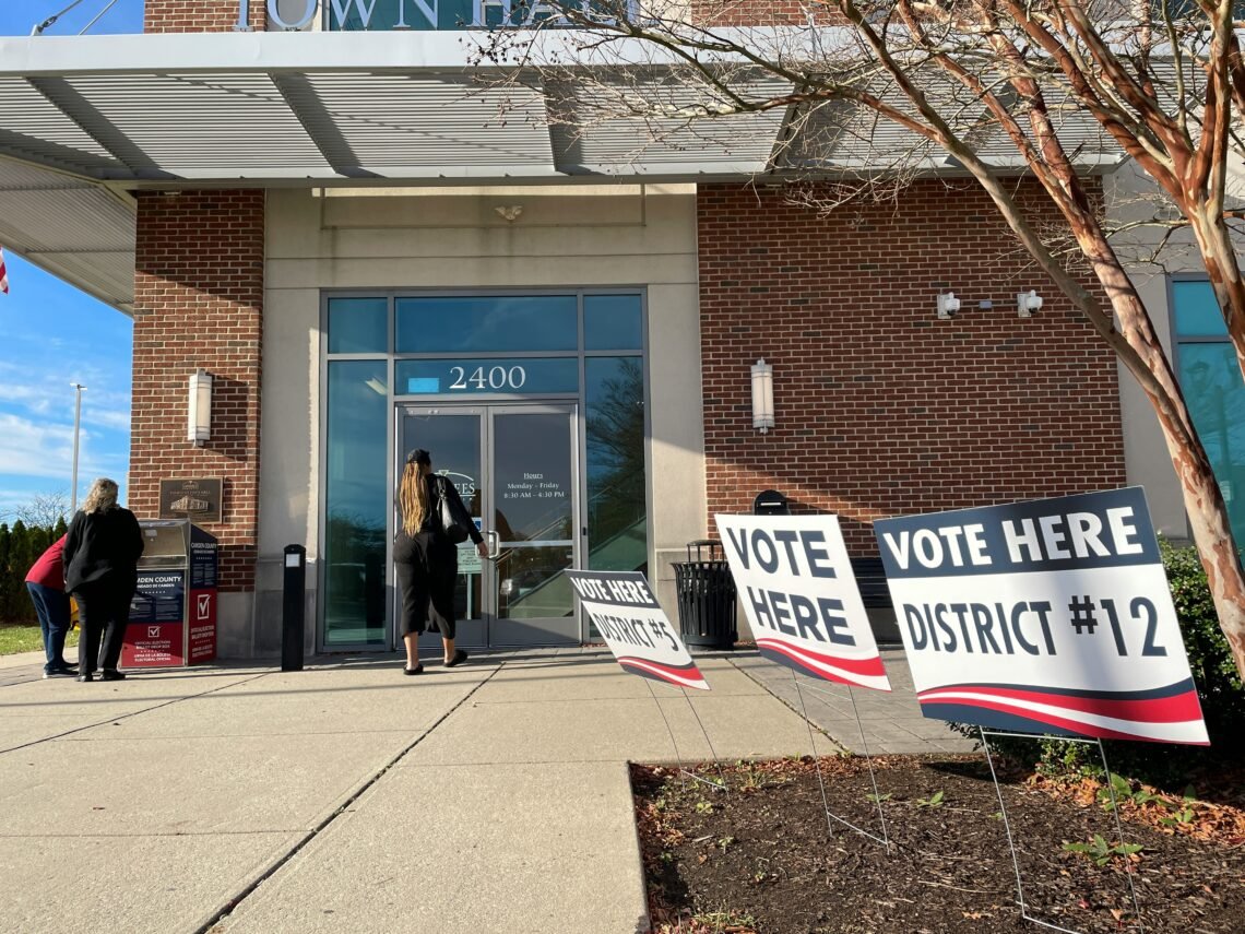 ​How Trump's Race-Blind Map Just Failed in Alabama