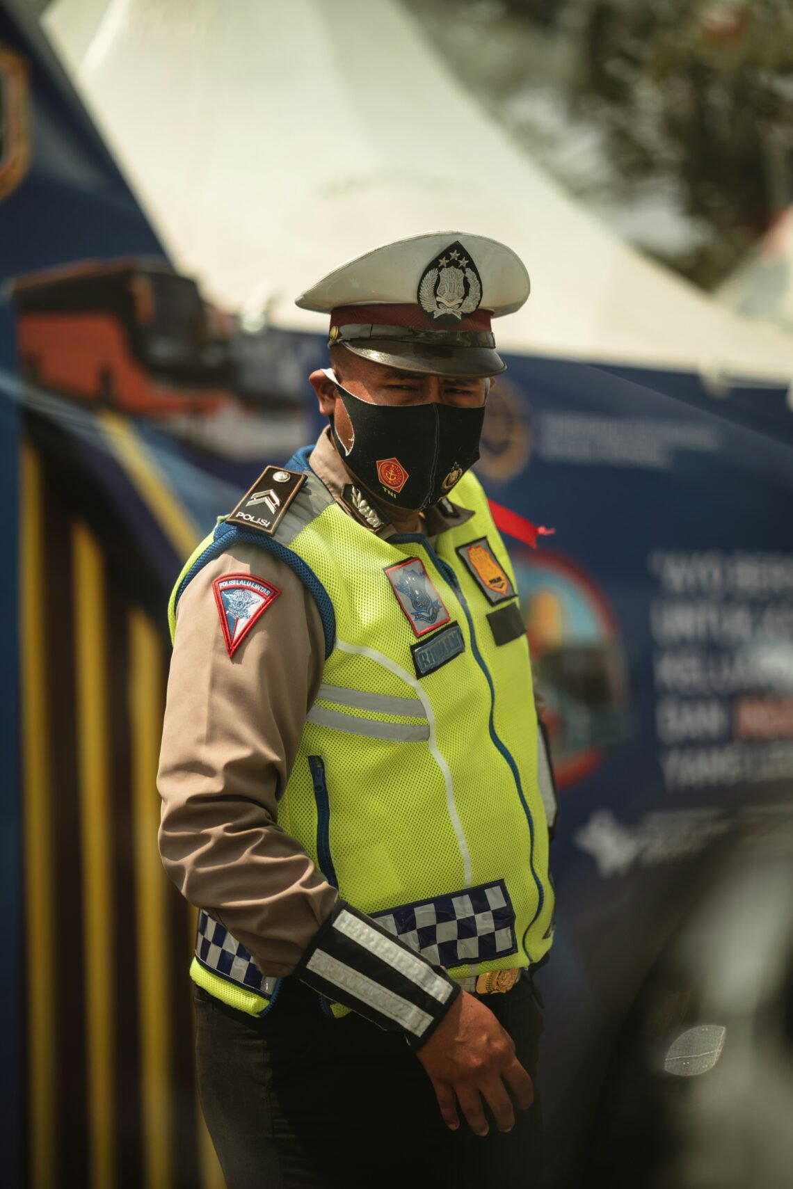Indonesia Police Arrest 321 Foreign Nationals In Major Online Gambling Raid
