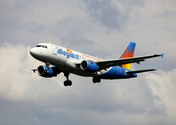 Spirit Collapsed. Now Allegiant and Sun Country Are Teaming Up. Coincidence?