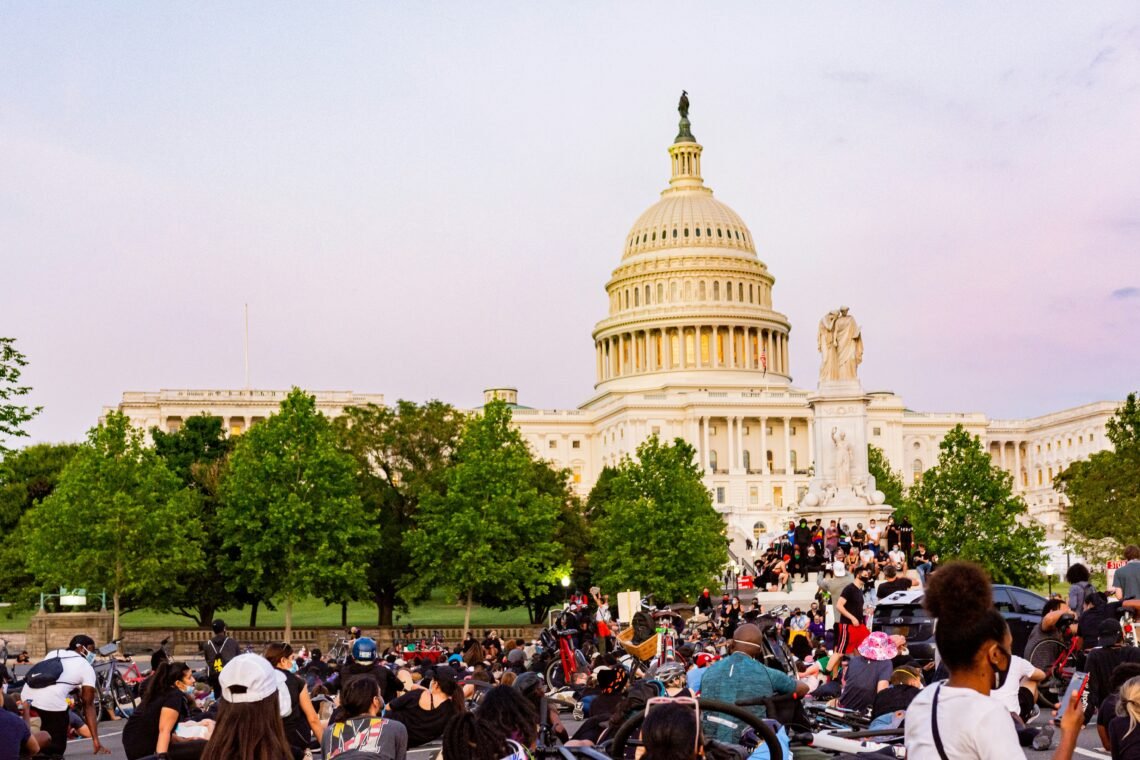 ​The H-1B Cliff: Why Congress’s Latest Anti-Tech Bill is a Economic Suicide Note