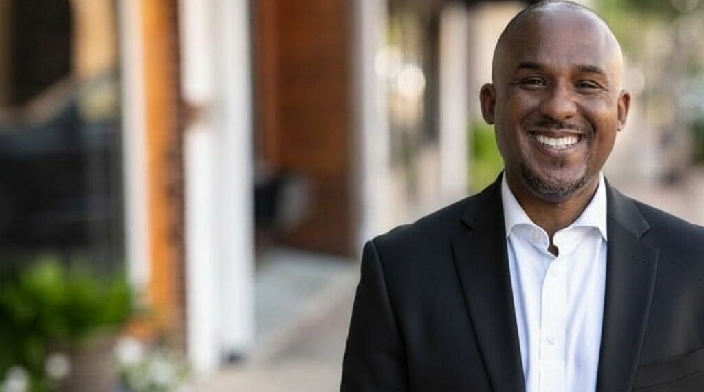 Revenge on the Ballot: Colom Aims to Unseat Senator Who Blocked Him