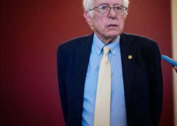 Bernie Sanders Warns AI Could Replace Workers, Hurt Children’s Social Lives