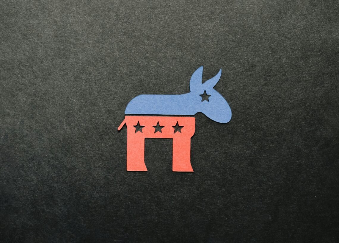 ​Democrats Turn Off FBI Surveillance to Spite Trump