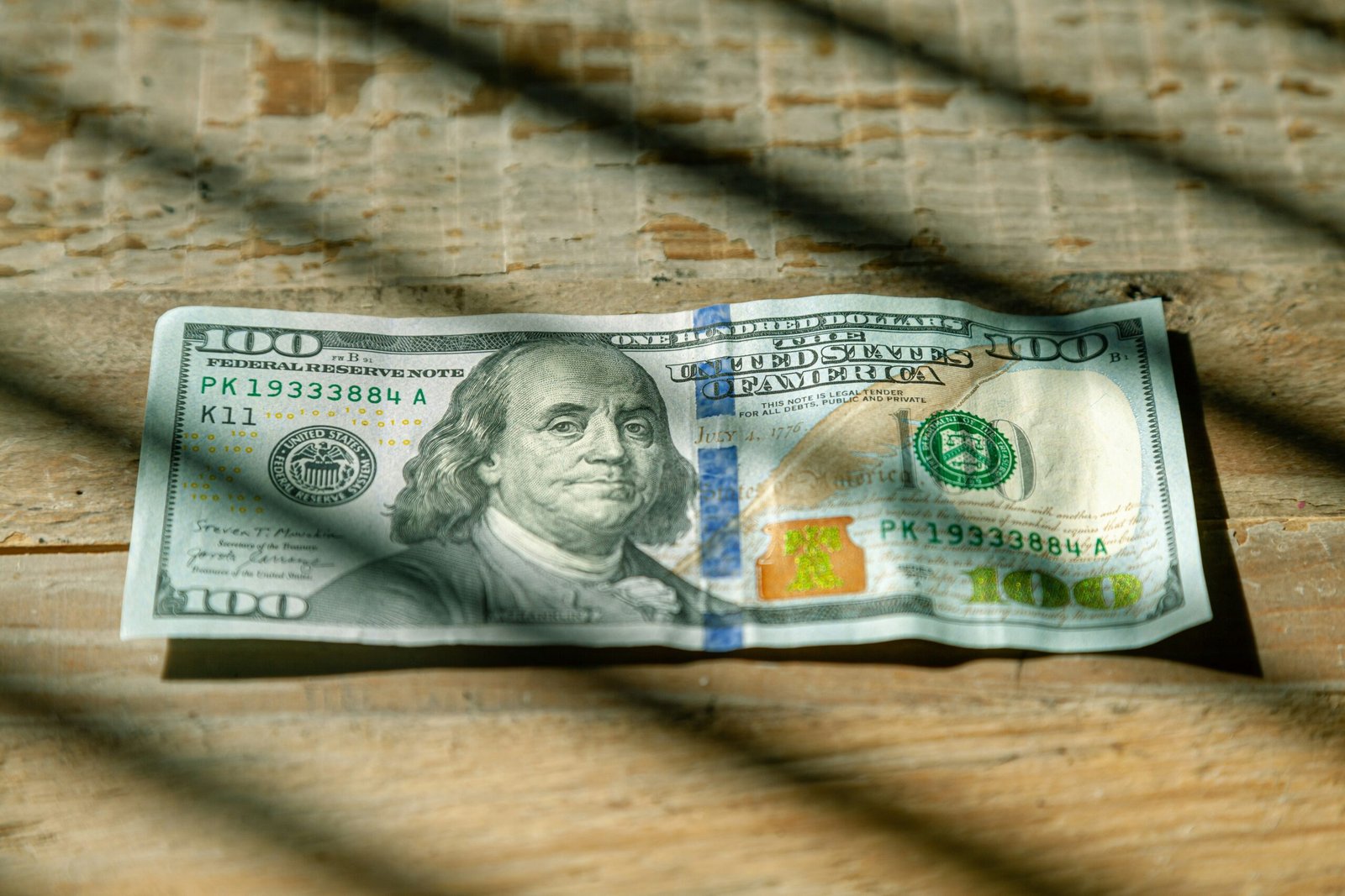 Trump Wants His Face on a $250 Bill. The Problem Is, It's Illegal
