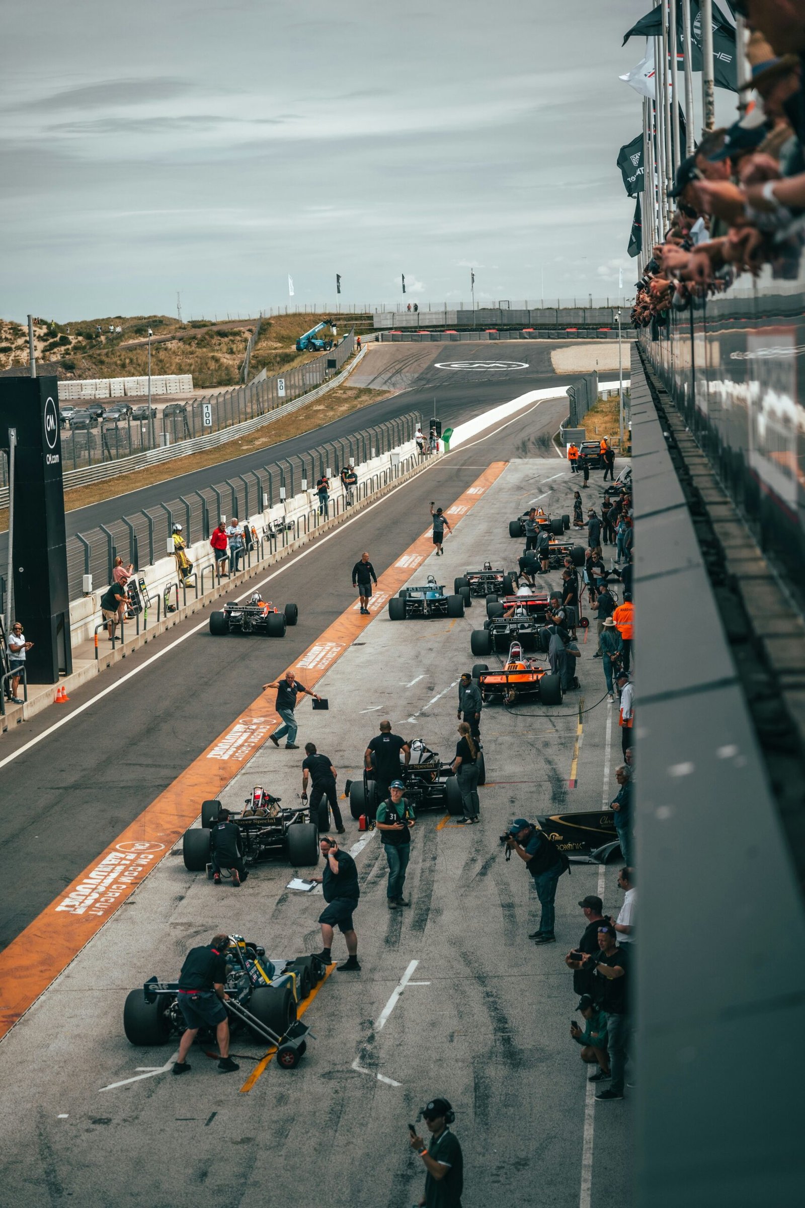 Antonelli wins the Canadian GP as Russell's charge ends prematurely
