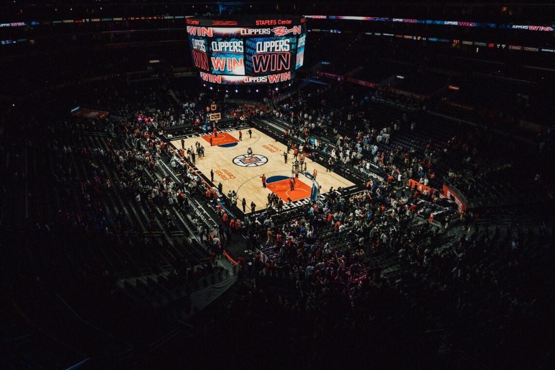 Knicks take down Cavaliers 130-93 to seal Eastern Conference finals sweep and reach first NBA Finals since 1999
