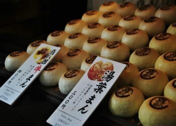 Japan's Snack Packages Go Black-and-White as Iran War Depletes Ink Supply
