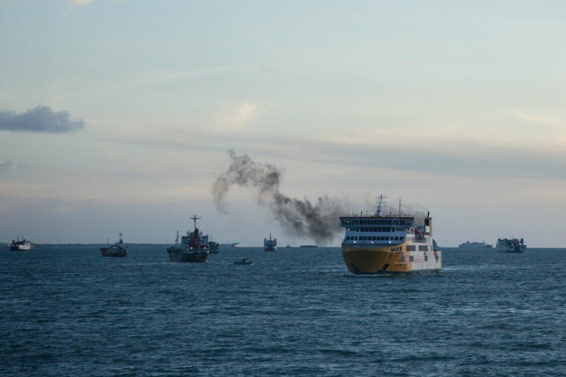 Moscow Blows Up Chinese Ship on Eve of Major Putin-Xi Summit