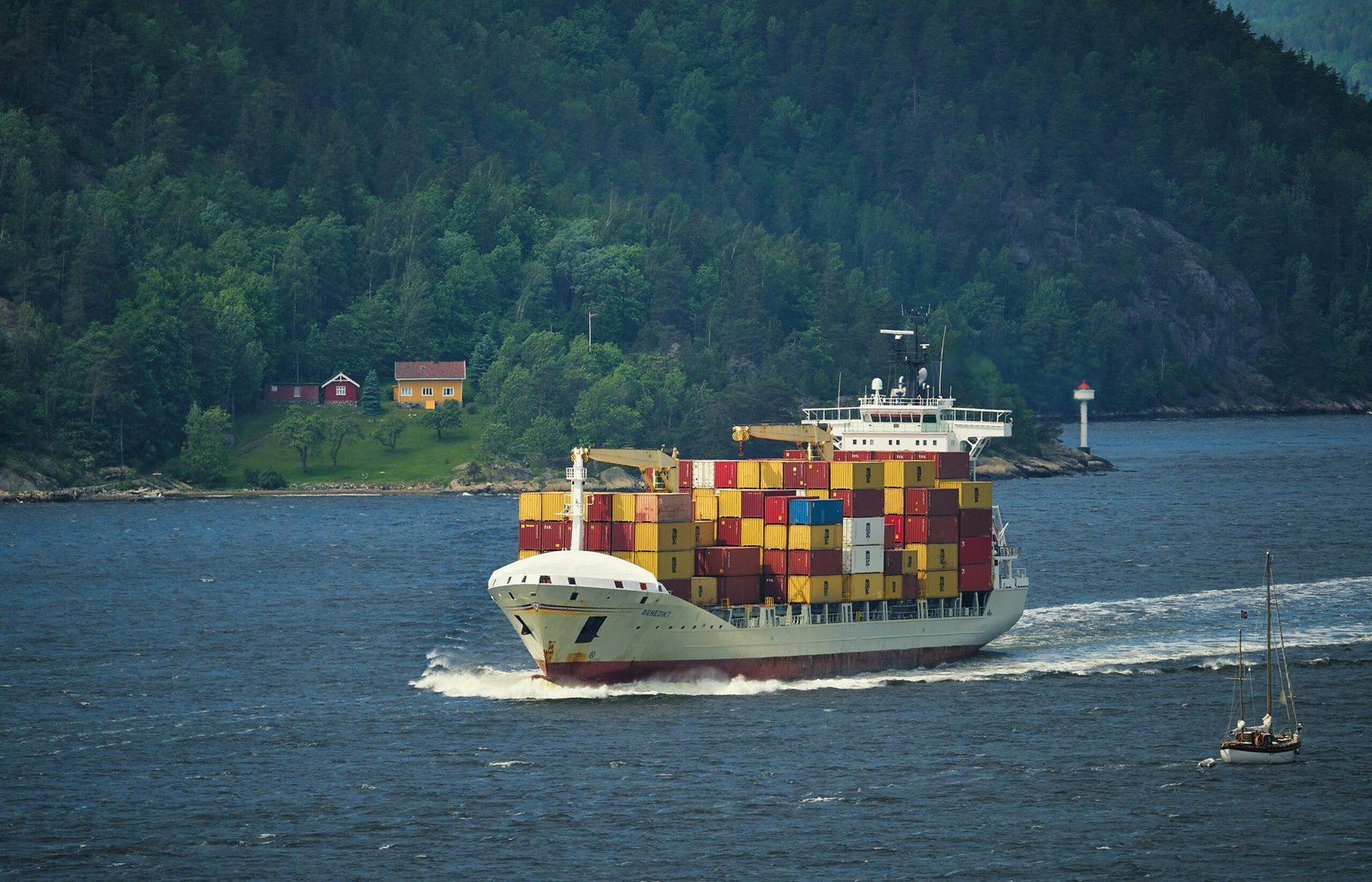 Trump Plans to Appeal Order Allowing Tariff Refunds for all Importers