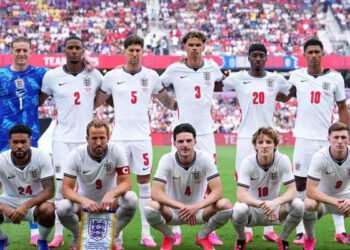 England's stolen kit returned days before the opener