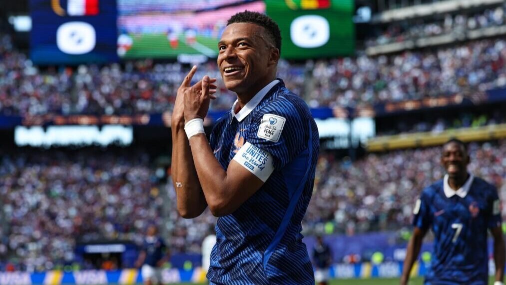 Mbappe and Haaland Fire France and Norway into World Cup Last 32