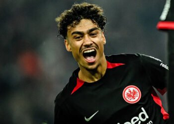 Bayern Munich agree personal terms with Nathaniel Brown as Arsenal watch on
