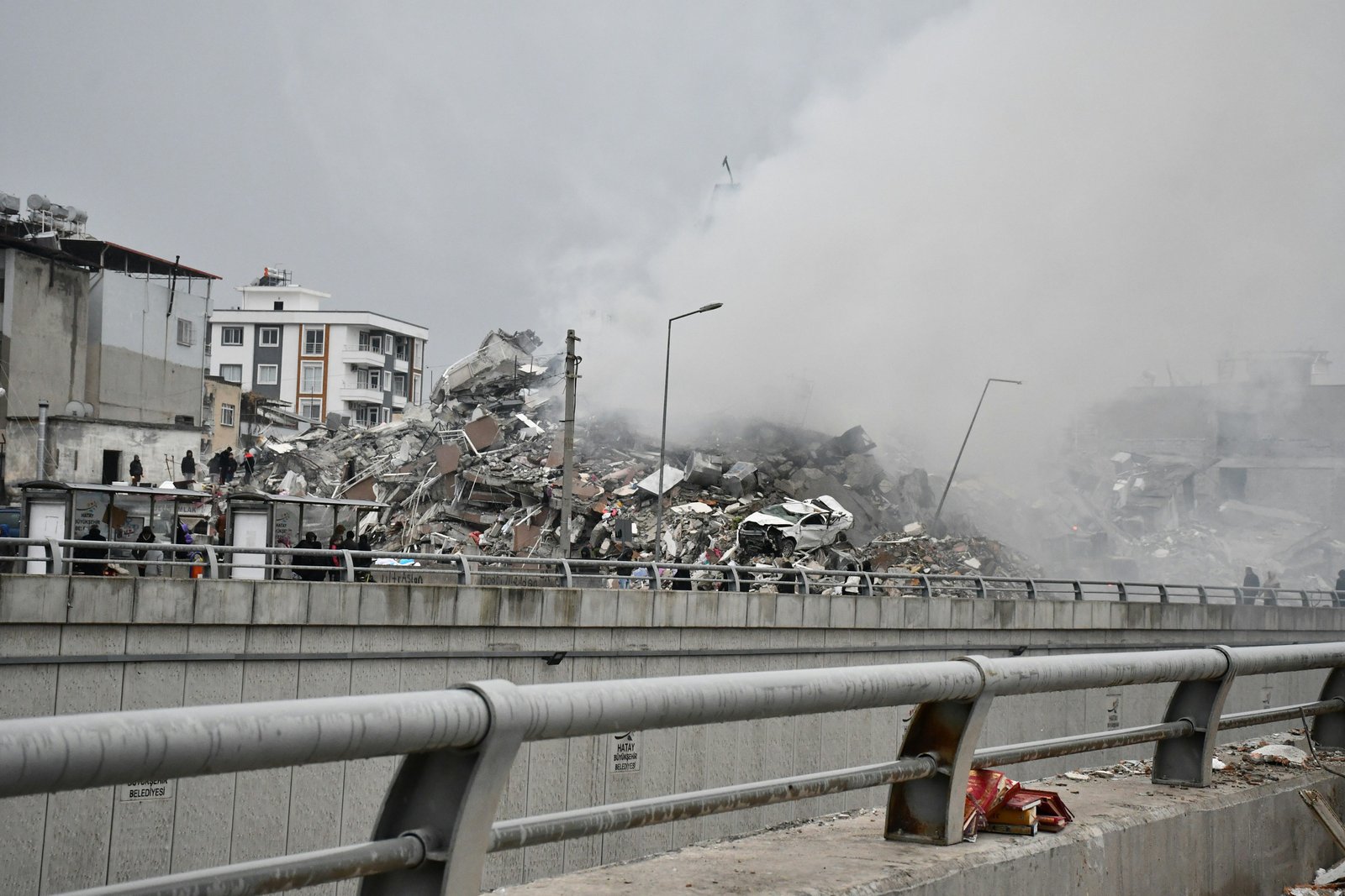 Survival Window Narrowing As Venezuela Quake Rescue Efforts Continue